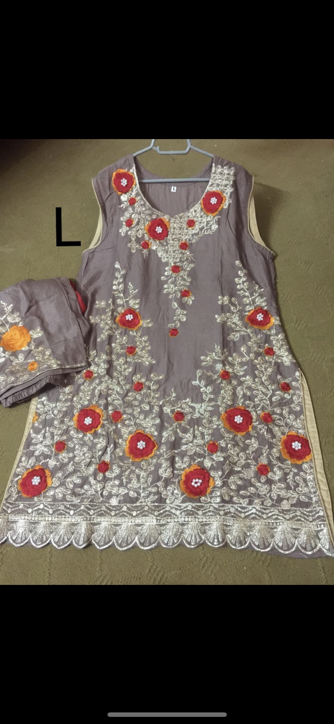 Ensemble gris