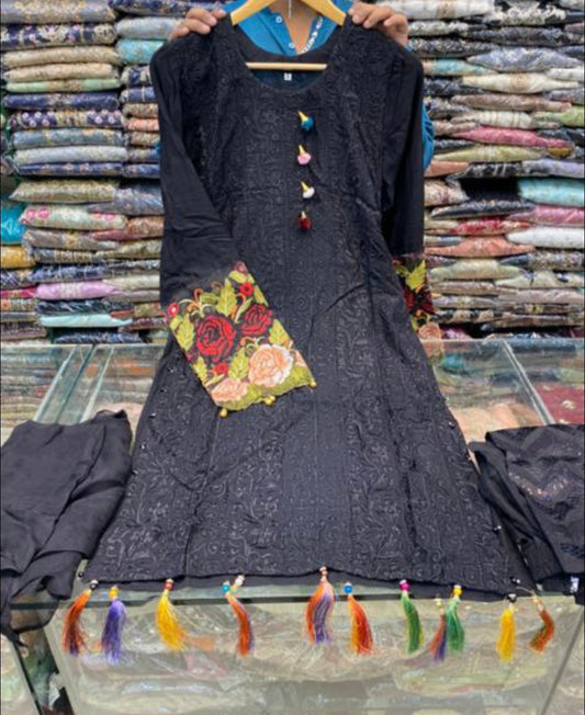 Tenue traditionnelle pakistanaise