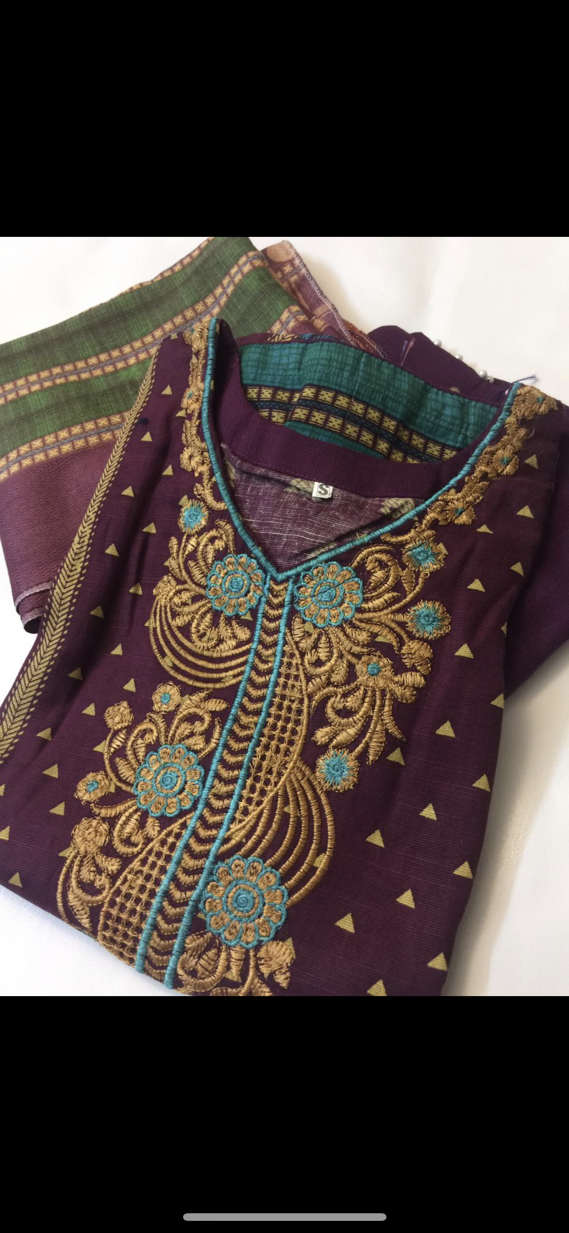 Tenue traditionnelle indo-pakistanaise hiver