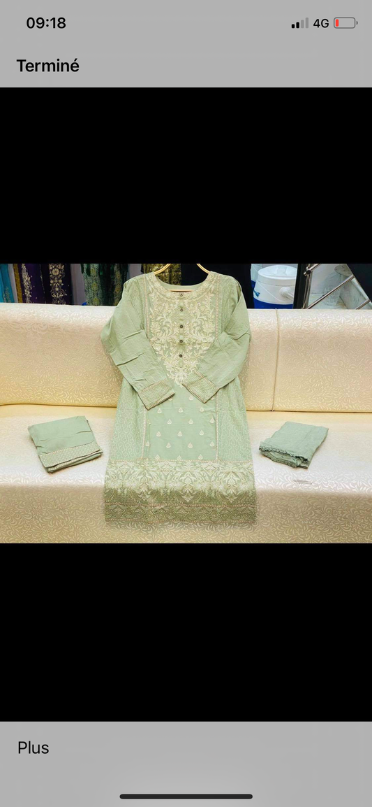 Shalwaar kameez