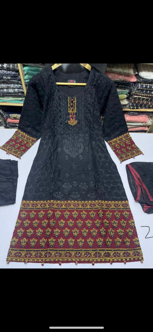 Tenue indo-pakistanaise